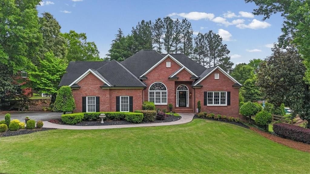 36 Wellington Drive, Cartersville, GA 30120 Main Photo