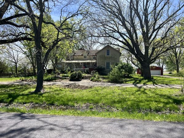 313 Woodworth Drive , Tolono, IL 61880