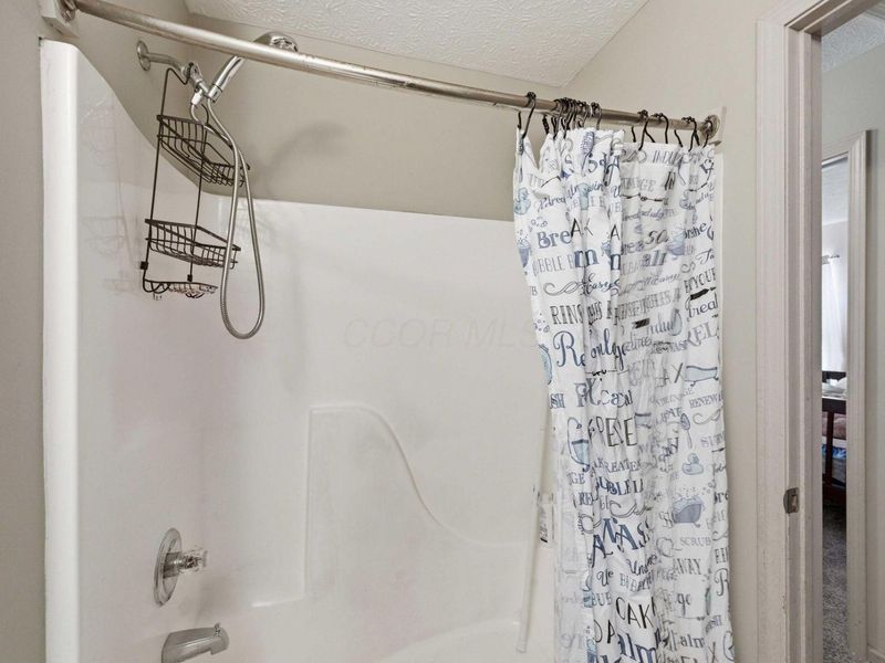 2607 NORTHWOLD Road, Columbus, OH 43231 Photo 17