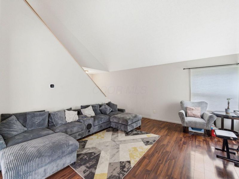 2607 NORTHWOLD Road, Columbus, OH 43231 Photo 4