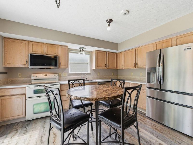 2607 NORTHWOLD Road, Columbus, OH 43231 Photo 6