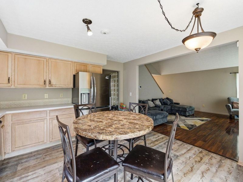 2607 NORTHWOLD Road, Columbus, OH 43231 Photo 9