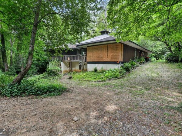 4015 Mcclatchey Circle NE, Atlanta, GA 30342