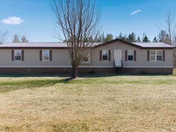 4612 Valley Brook Rd, Superior, WI 54880