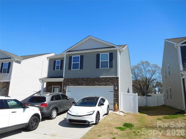 8112 Clairwood Drive , Charlotte, NC 28269