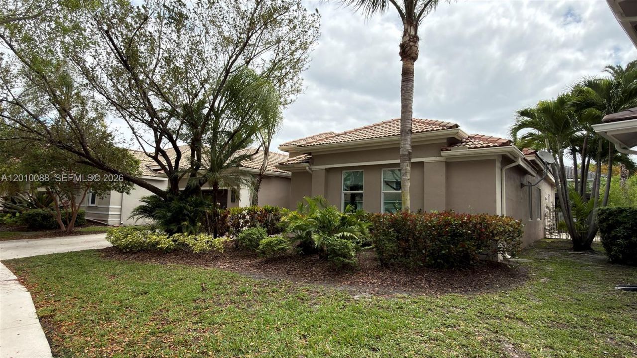3829 Heron Ridge Ln , Weston, FL 33331 Photo