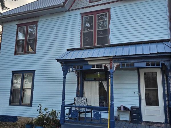 100 N 5th St, Northwood, IA 50459