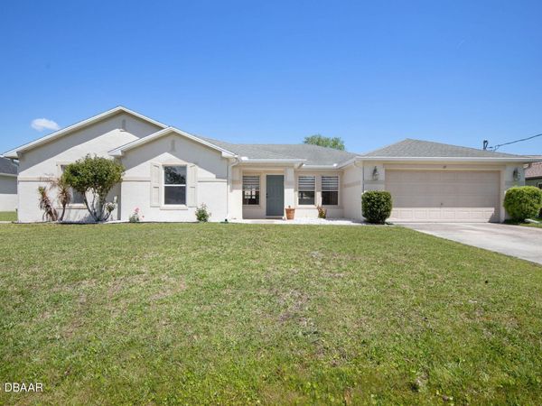 27 Wood Arbor Lane, Palm Coast, FL 32164
