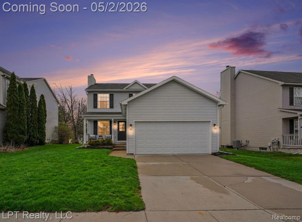 406 Mill Pond Drive, Fenton, MI 48430 Main Photo