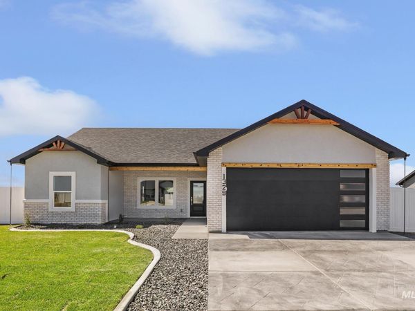 1329 18th Ave E, Jerome, ID 83338