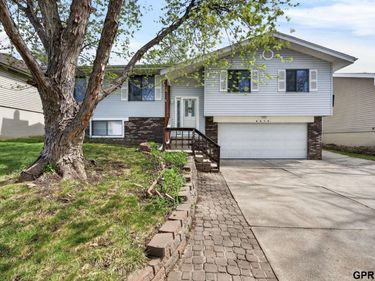 6619 S 109th Street , Omaha, NE 68144