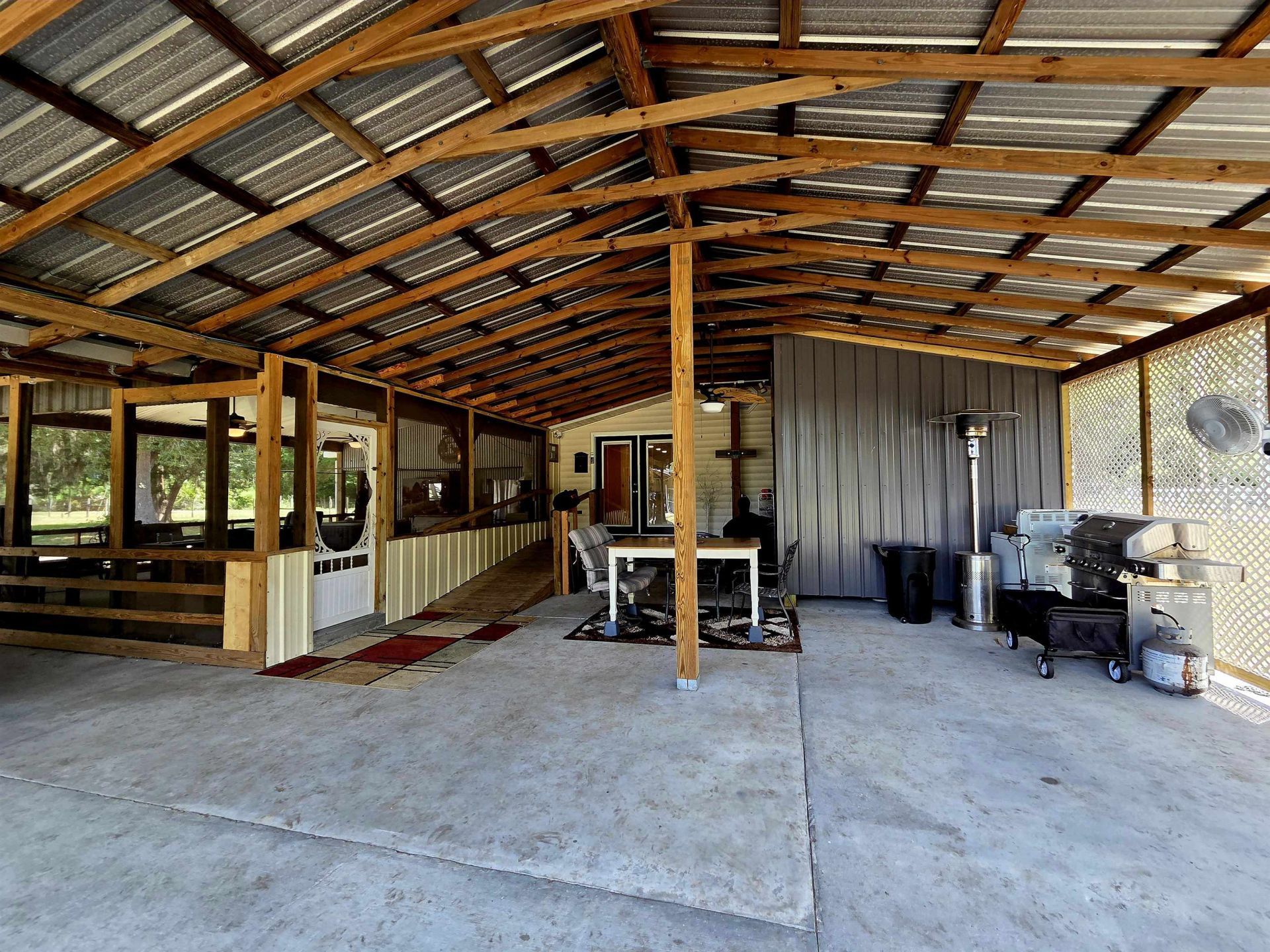 446 SE 242nd Street, Cross City, FL 32628 Photo