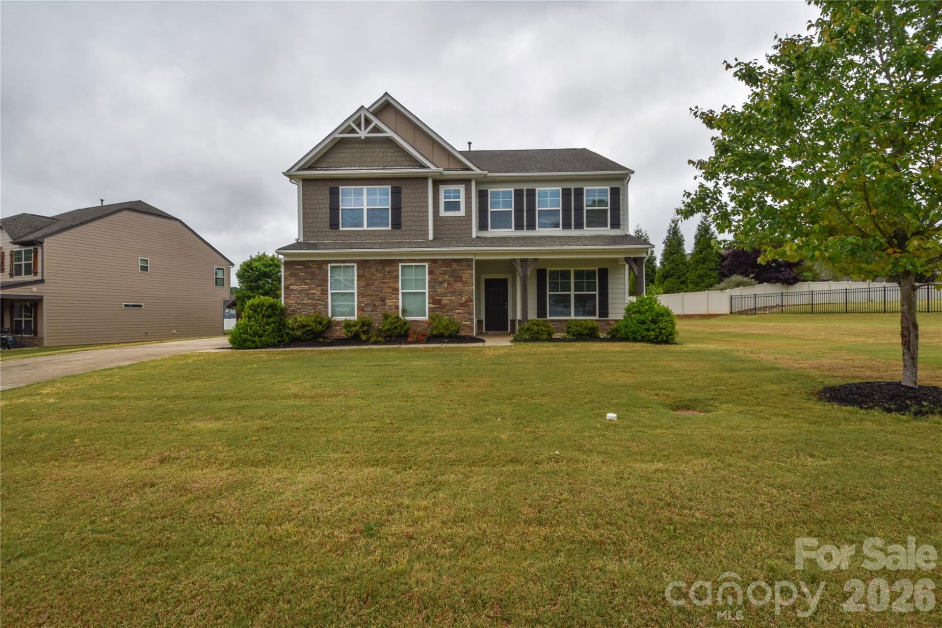 7227 Adirondack Drive, Denver, NC 28037 Main Photo
