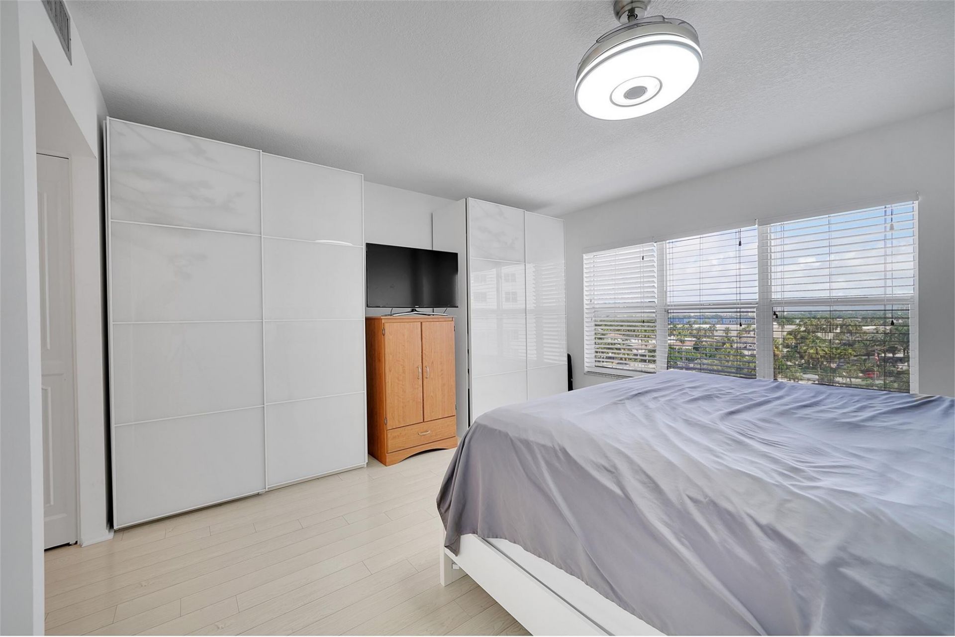 3550 Galt Ocean Drive, Unit 608, Fort Lauderdale, FL 33308 Photo
