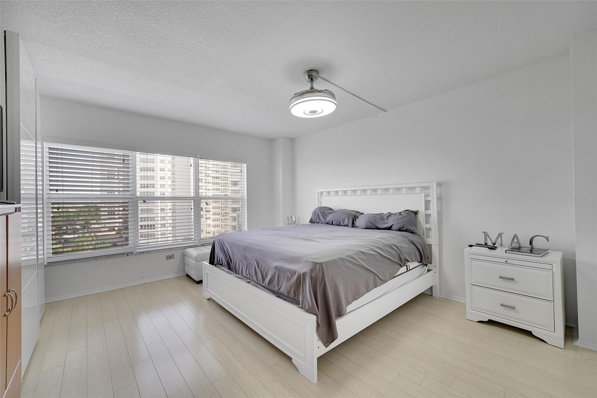 3550 Galt Ocean Drive, Unit 608, Fort Lauderdale, FL 33308 Photo
