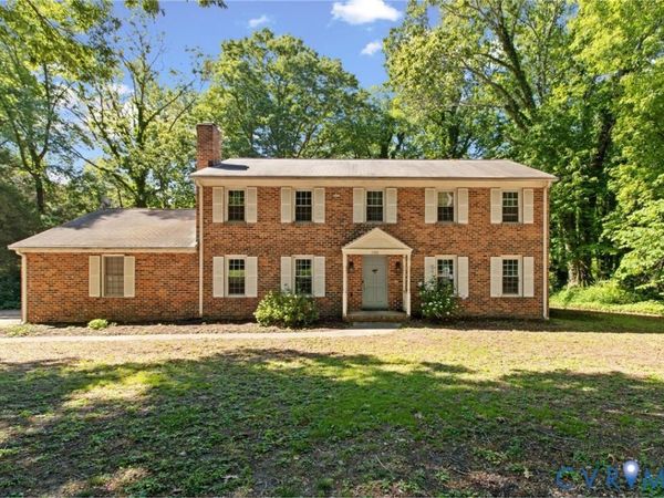 3301 Wood Dale Road, Chester, VA 23831
