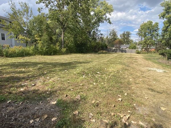 1738 Whitcomb Avenue , Des Plaines, IL 60018