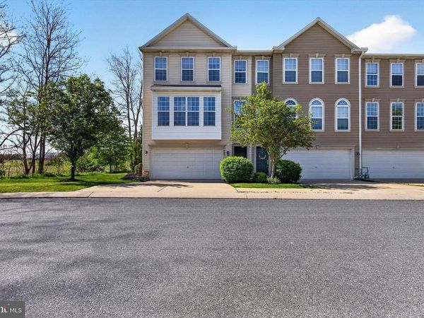 407 BROOK MEADOW DRIVE, MECHANICSBURG, PA 17050