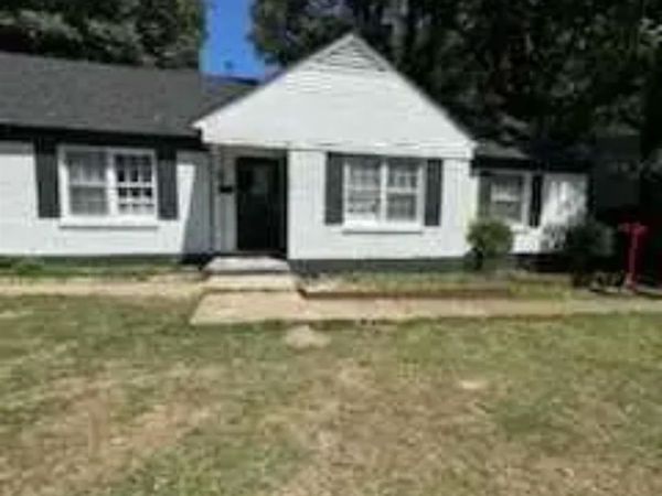 1004 N HIGHLAND AVE, Memphis, TN 38122