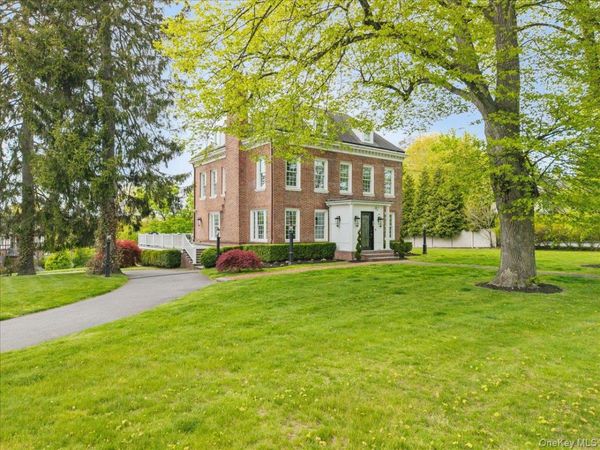 1162 North Avenue , New Rochelle, NY 10804