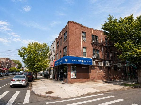 3067 14th Street, Astoria, NY 11102
