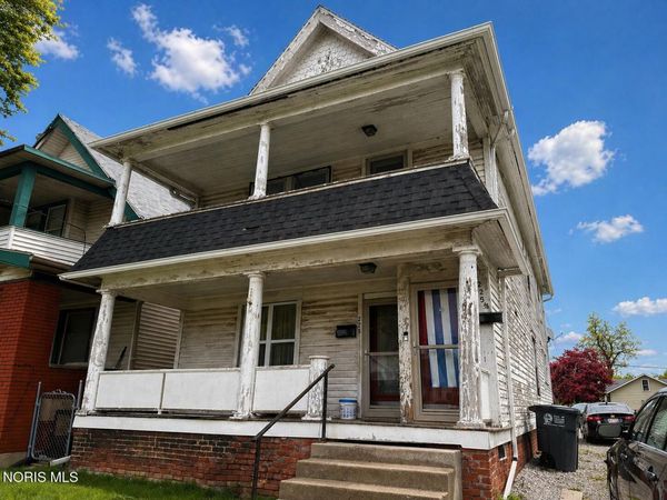 225 Wasaon Street , Toledo, OH 43609