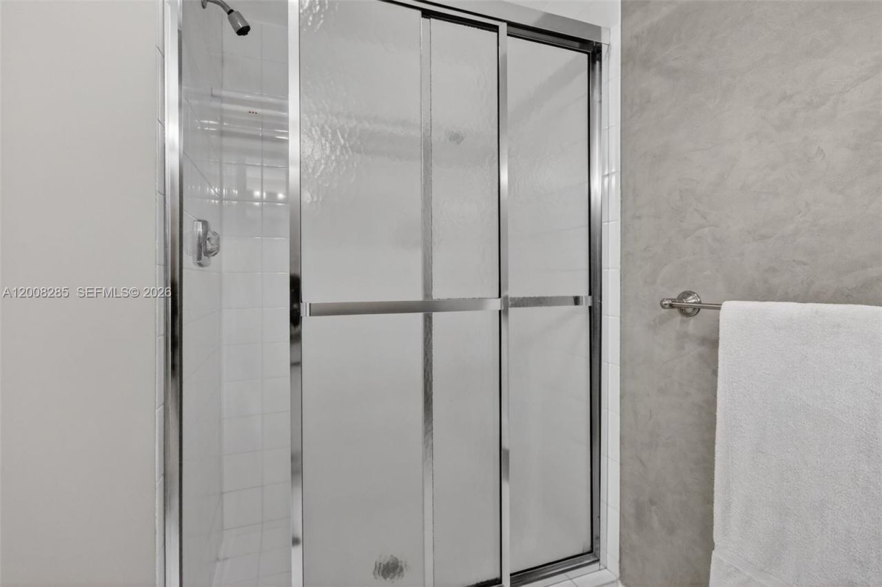 3640 Yacht Club Dr, Unit 1602, Aventura, FL 33180 Photo