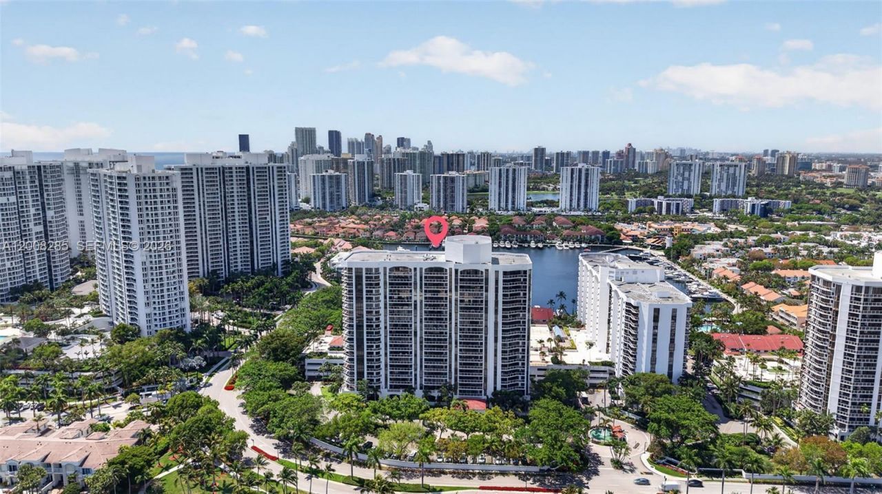 3640 Yacht Club Dr, Unit 1602, Aventura, FL 33180 Photo