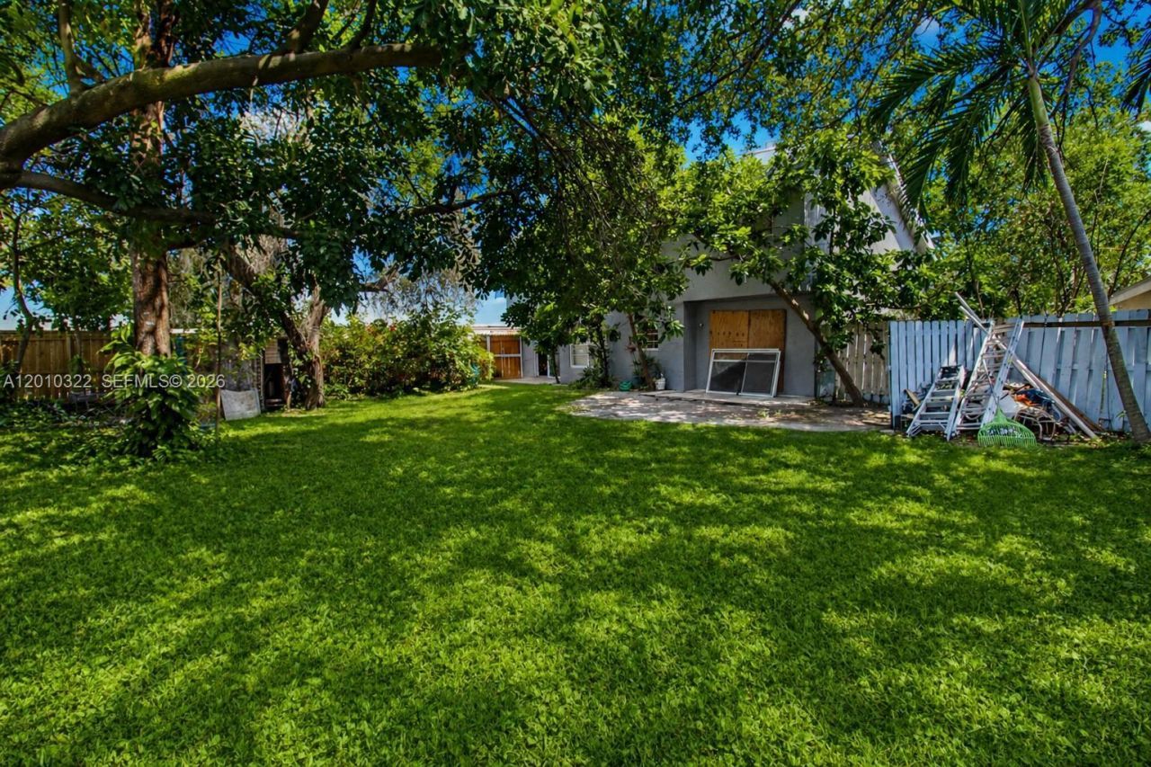 12113 NW 33rd St , Sunrise, FL 33323 Photo
