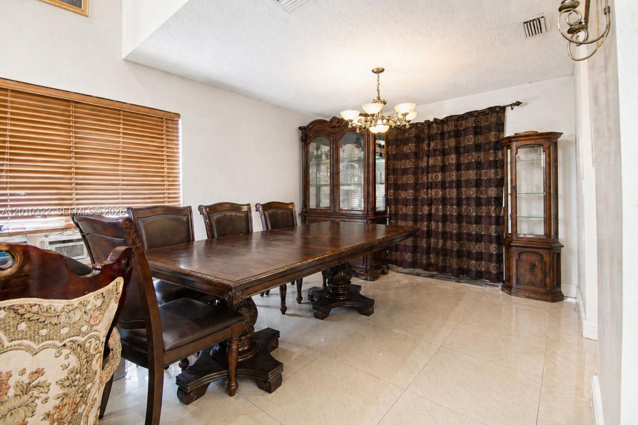 12113 NW 33rd St, Sunrise, FL 33323 Photo