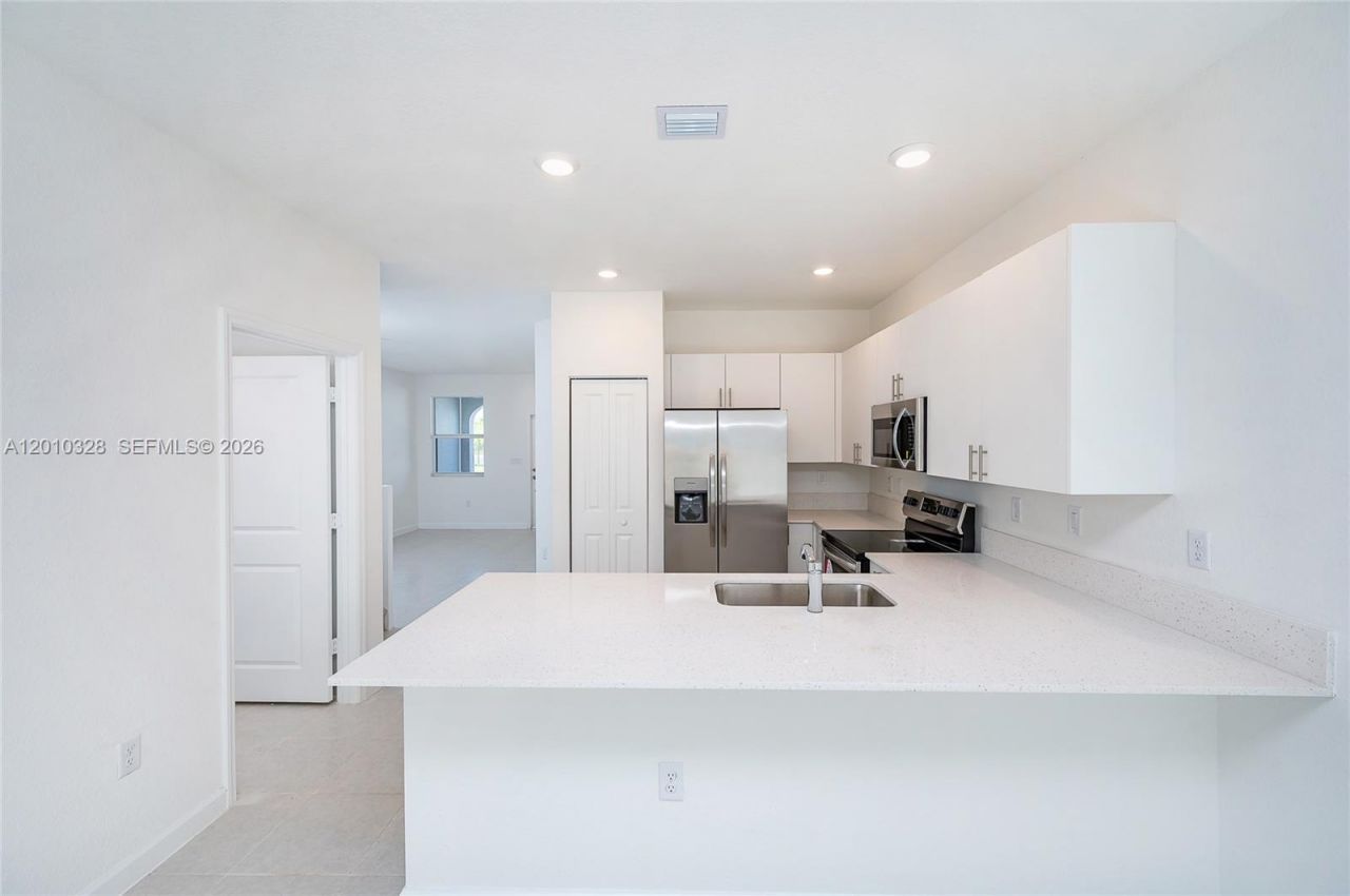 2642 SE 10 Street , Homestead, FL 33035 Photo