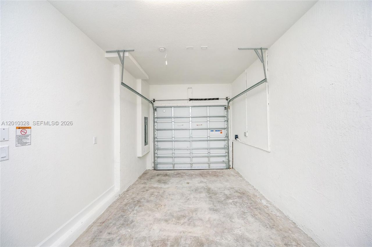 2642 SE 10 Street , Homestead, FL 33035 Photo