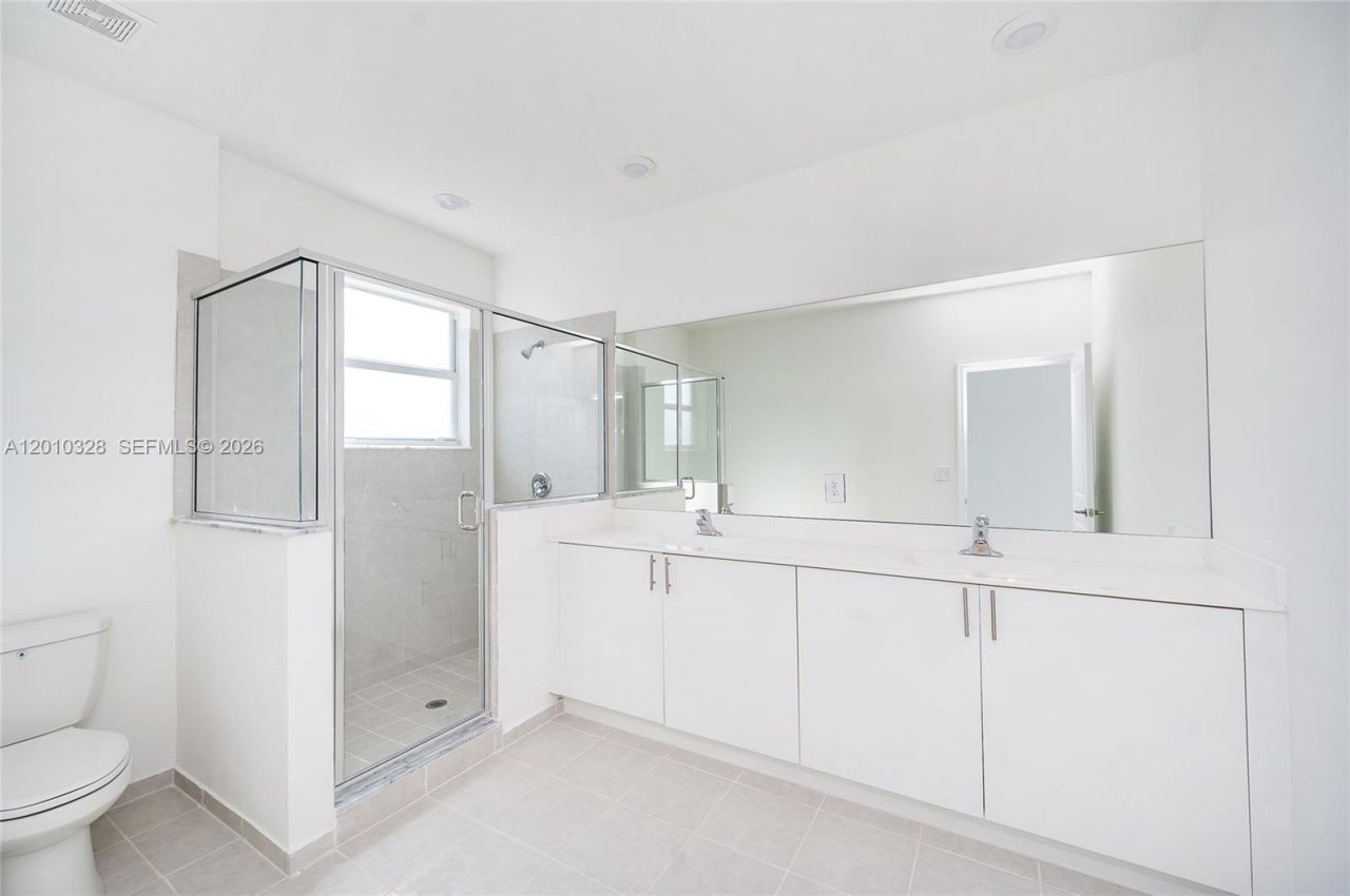 2642 SE 10 Street , Homestead, FL 33035 Photo
