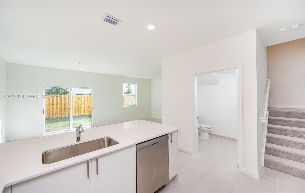 2642 SE 10 Street , Homestead, FL 33035 Photo