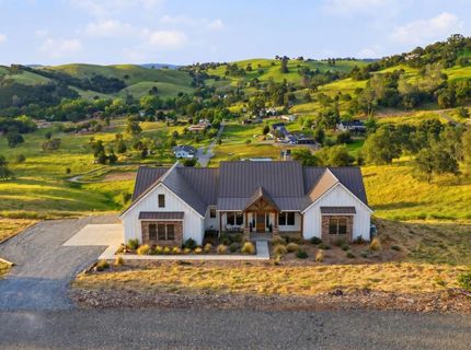 Bunker Hill Rd, Amador, CA 95601 Photo