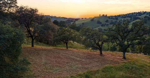 Bunker Hill Rd, Amador, CA 95601 Photo