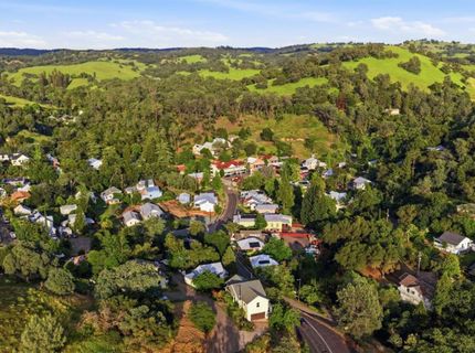 Bunker Hill Rd, Amador, CA 95601 Photo