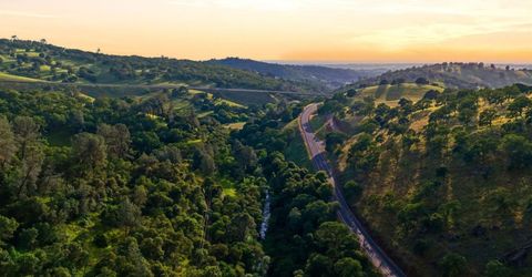 Bunker Hill Rd, Amador, CA 95601 Photo