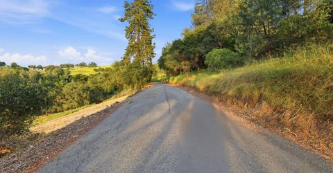 Bunker Hill Rd, Amador, CA 95601 Photo