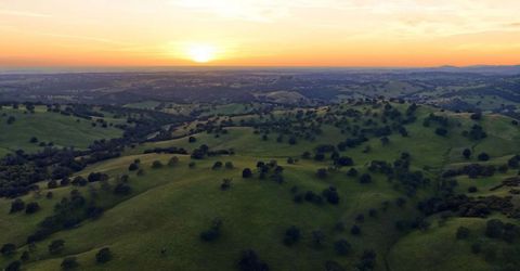 Bunker Hill Rd, Amador, CA 95601 Photo
