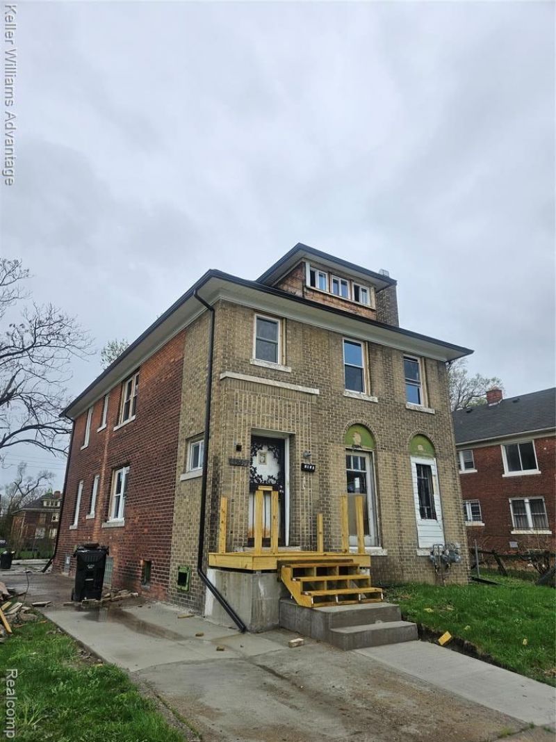 1947 Clairmount Street, Detroit, MI 48206 Main Photo