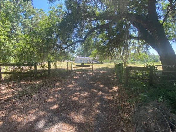 5820 NW 160TH STREET , REDDICK, FL 32686