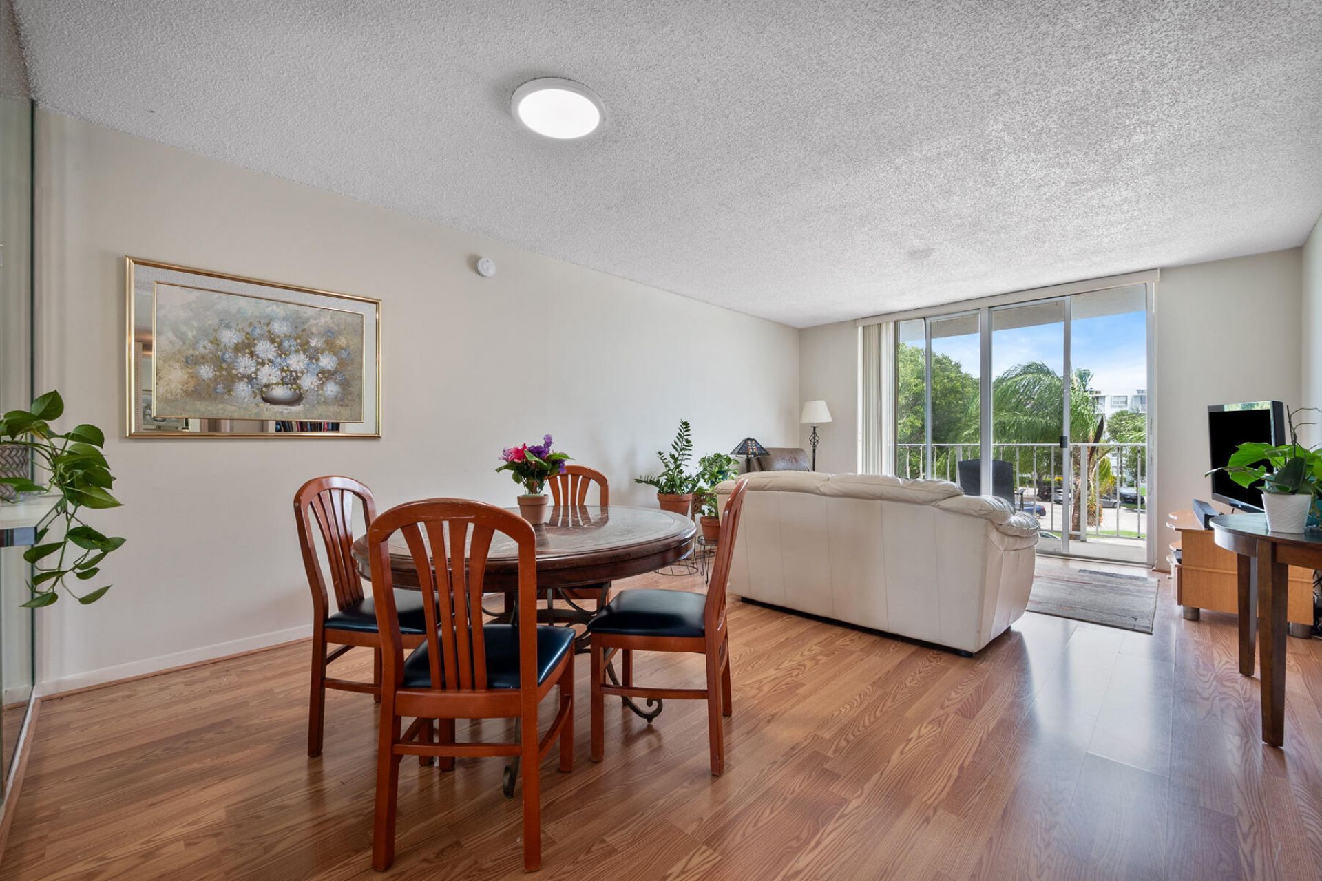 500 Executive Center Drive, Unit 3k, West Palm Beach, FL 33401 Photo