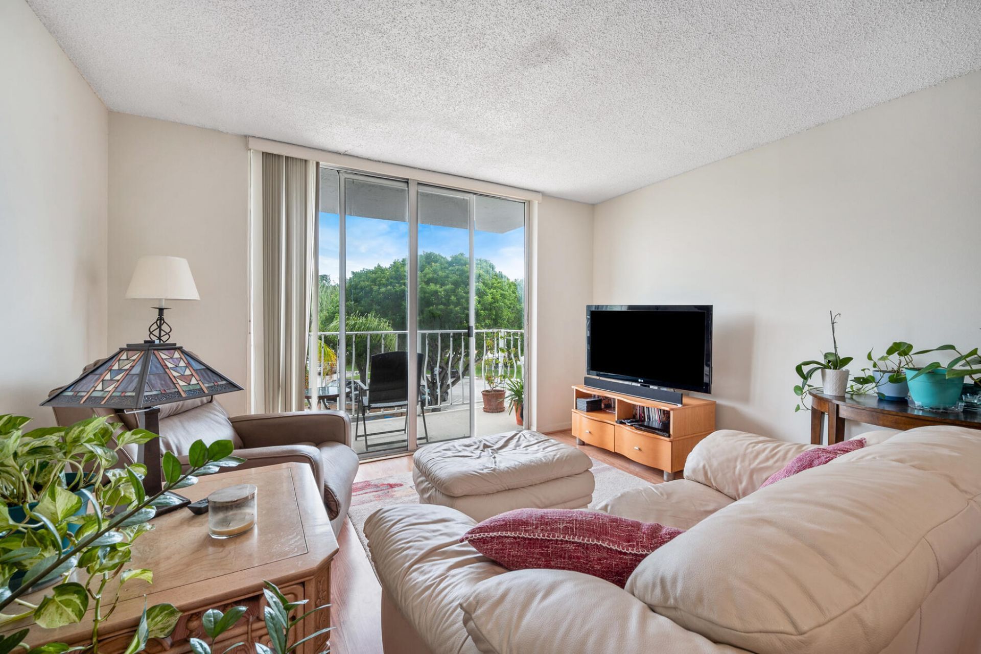 500 Executive Center Drive, Unit 3k, West Palm Beach, FL 33401 Photo