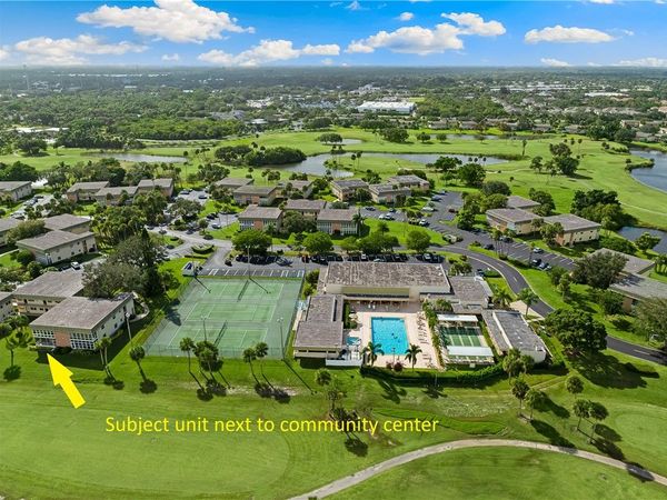 19 Vista Gardens Trail, Unit 106, Vero Beach, FL 32962