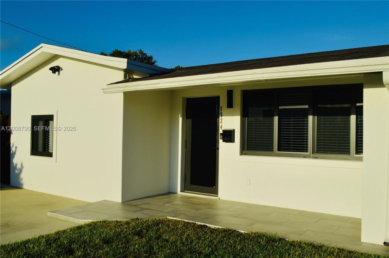 1524 NE 14th Ter, Fort Lauderdale, FL 33304 Photo