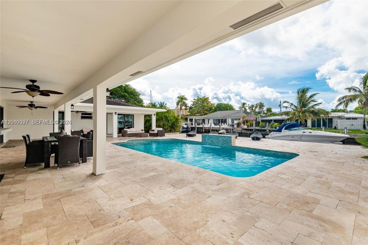1912 Ocean Mist Dr, Lauderdale by the Sea, FL 33062 Photo