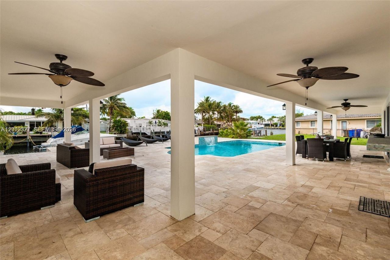 1912 Ocean Mist Dr, Lauderdale by the Sea, FL 33062 Photo