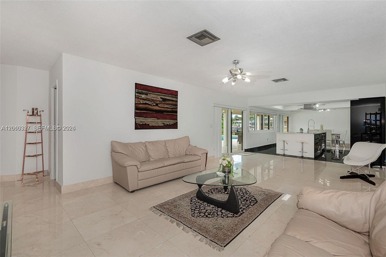 1912 Ocean Mist Dr, Lauderdale by the Sea, FL 33062 Photo
