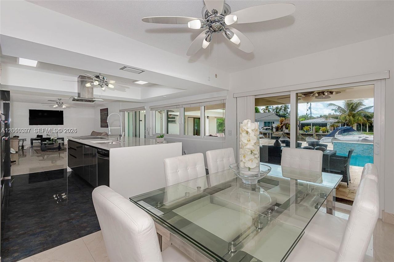 1912 Ocean Mist Dr, Lauderdale by the Sea, FL 33062 Photo